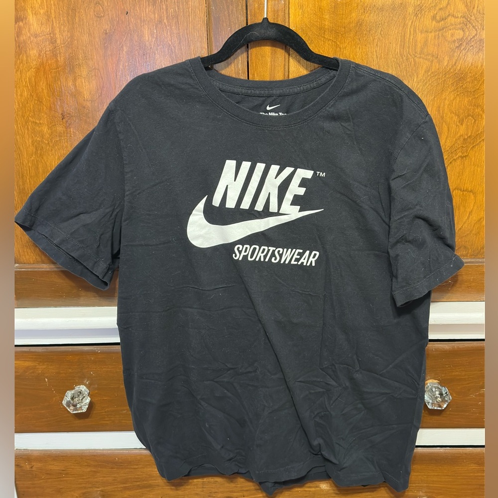 Nike Tee - Size‎ XL